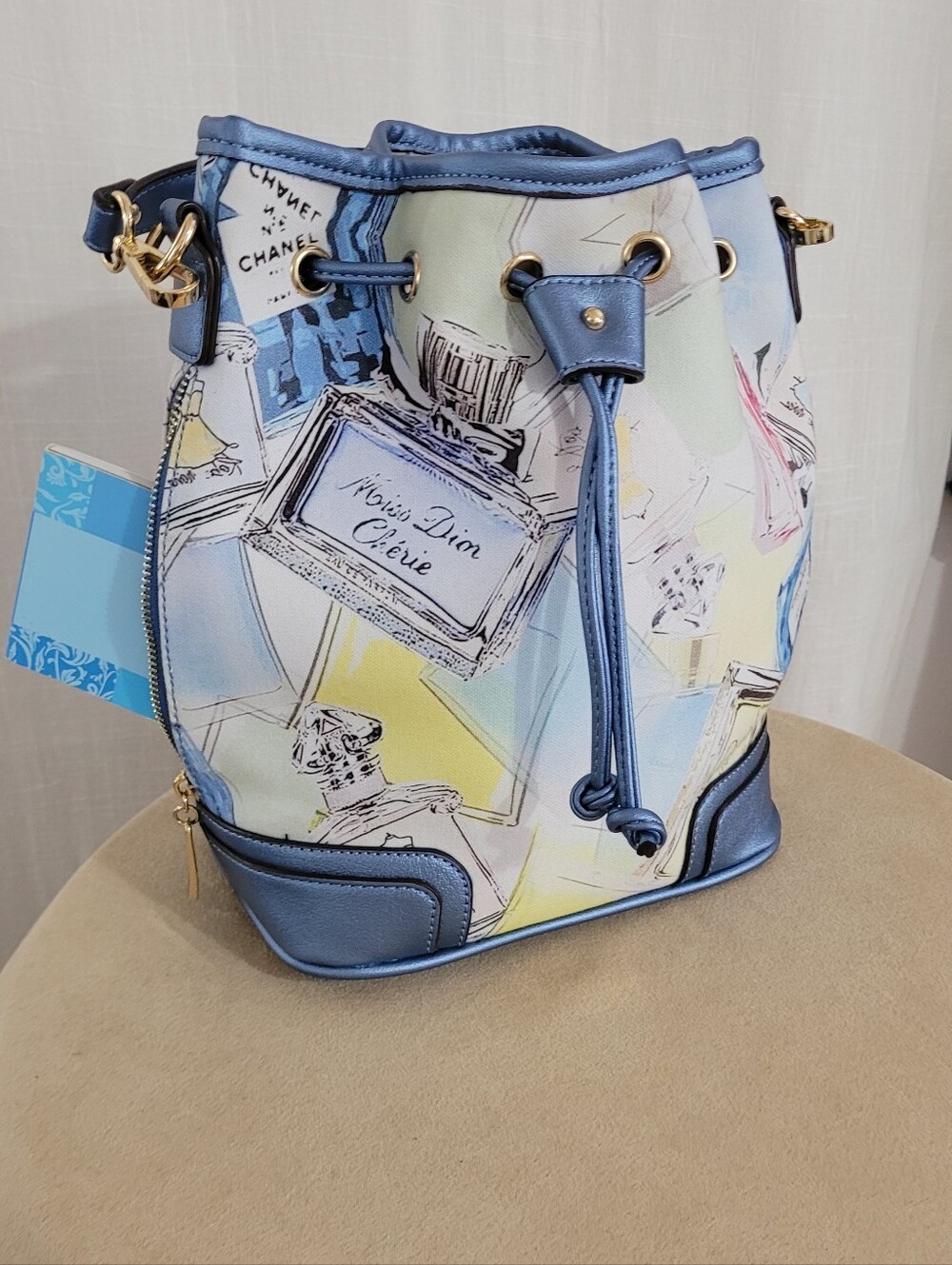 Drawstring Bucket Bag - Picture 7 of 10